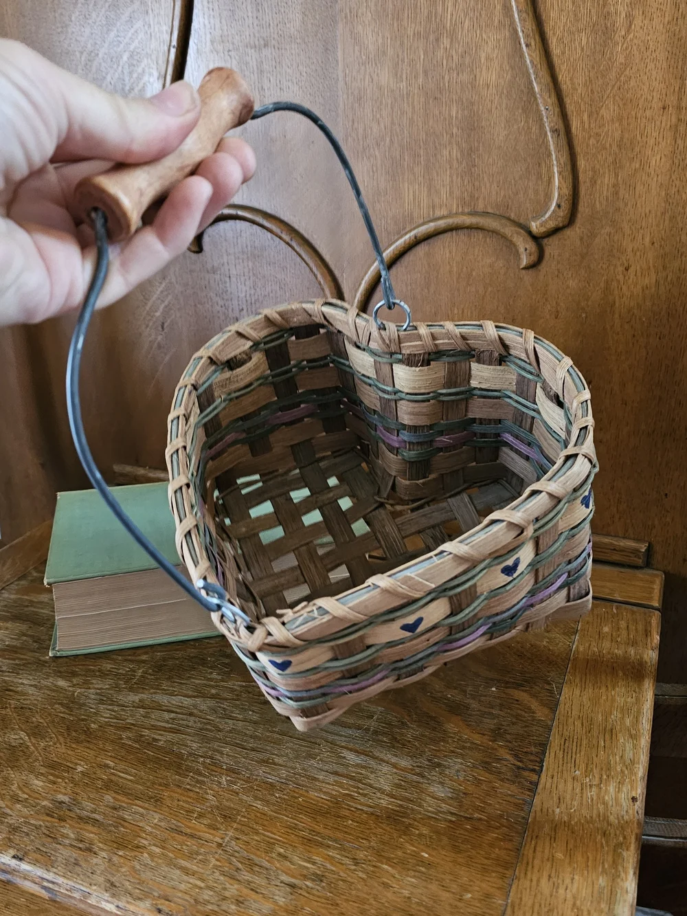 Vintage Folk Art Woven Basket Blue Hearts Wood Handle Cottage Decor
